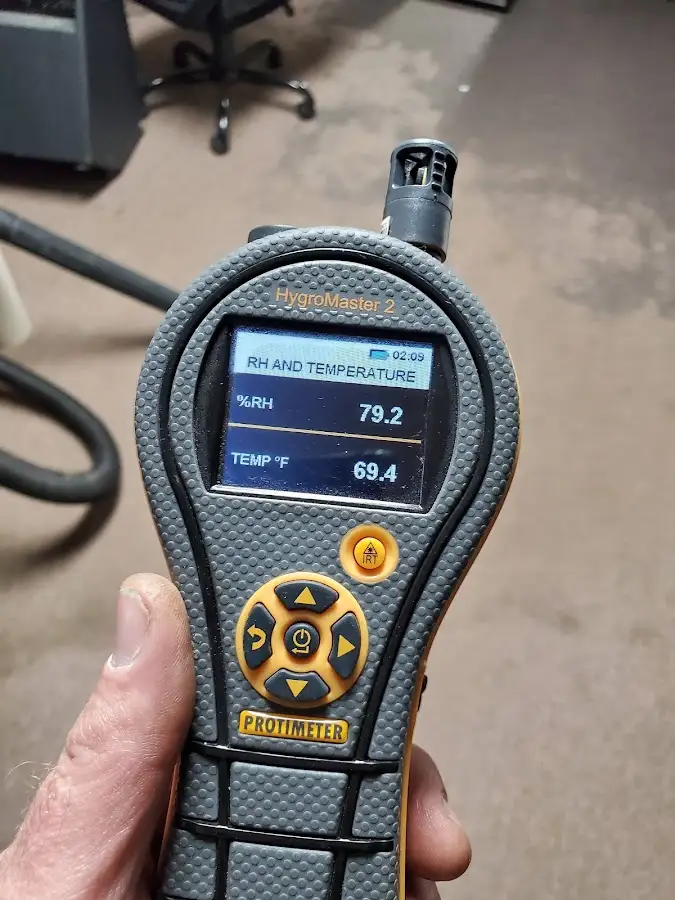 Moisture meter humidity assessment for Fire & Smoke Damage Restoration in Tualatin